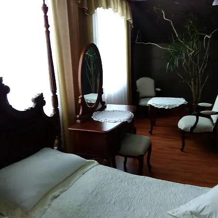 Hostel Zagloba *