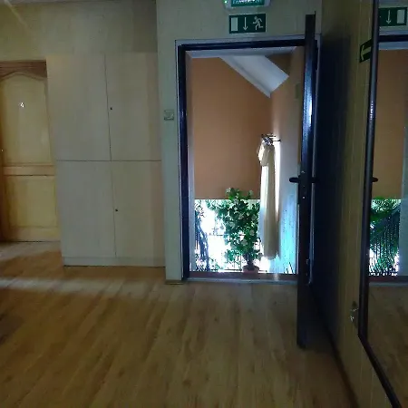 Vandrerhjem Zagloba Widoma