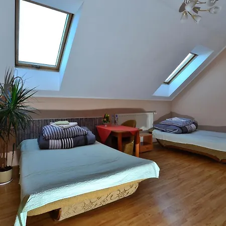 Hostel Zagloba Widoma